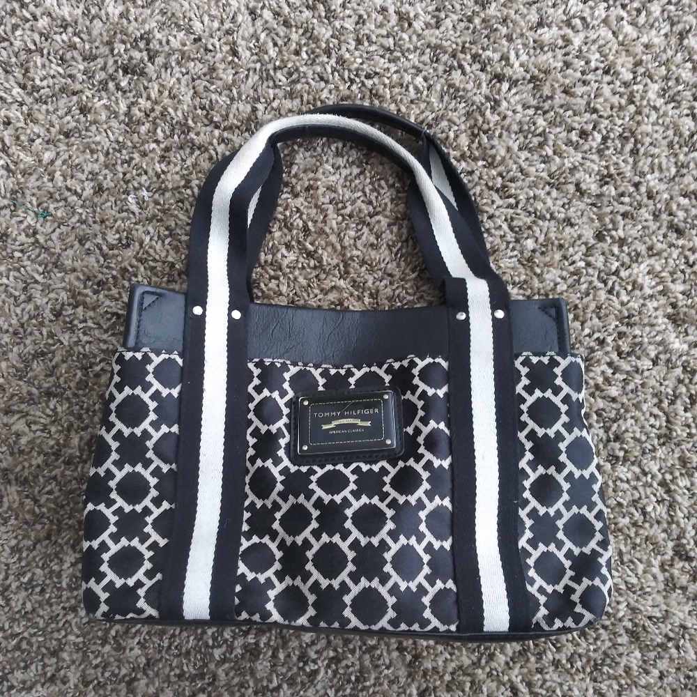 TOMMY HILFIGER Handbag